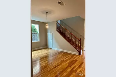 7288 Willow Creek Circle, Vallejo, CA 94591 - Photo 3