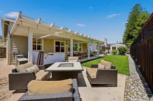 124 Old Vine Way, Napa, CA 94558 - Photo 9