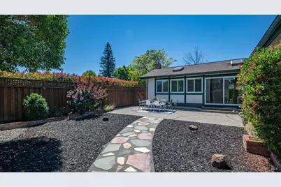 4 Mendocino Lane, Novato, CA 94947 - Photo 35