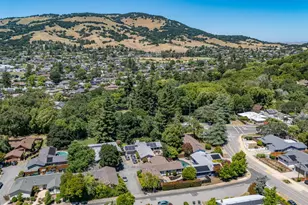 4 Mendocino Ln, Novato, CA 94947 - Photo 49