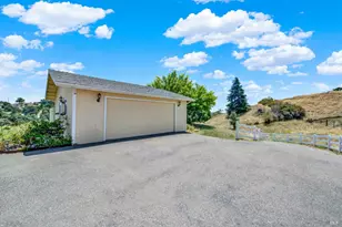 4049 N Kappel View Ln, Vacaville, CA 95688 - Photo 7