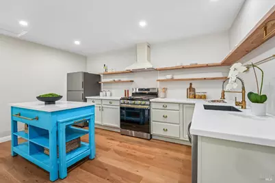 2064 Alameda Avenue, Alameda, CA 94501 - Photo 49