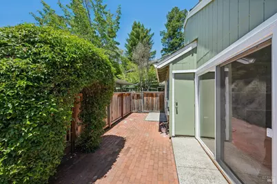 734 Racquet Club Circle, Rohnert Park, CA 94928 - Photo 17