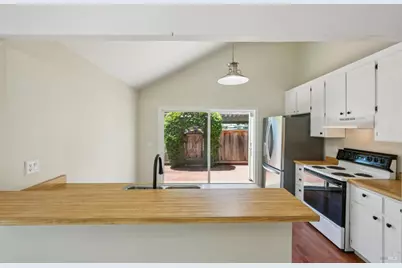 734 Racquet Club Circle, Rohnert Park, CA 94928 - Photo 11