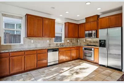 248 Gavi Court, Vacaville, CA 95687 - Photo 7