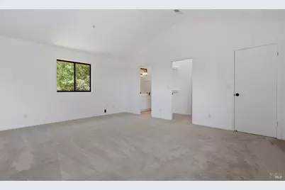 1162 Redwood Boulevard, Novato, CA 94920 - Photo 21