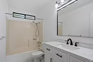 1162 Redwood Blvd, Novato, CA 94920 - Photo 17