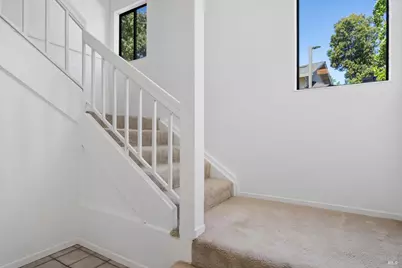 1162 Redwood Boulevard, Novato, CA 94920 - Photo 3