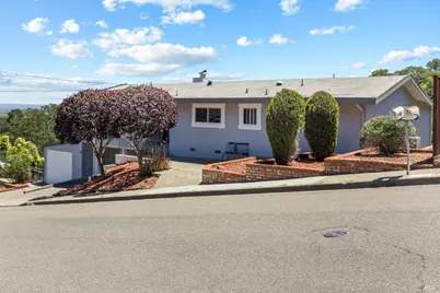 37 Truman Drive, Novato, CA 94947 - Photo 3