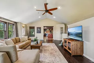 6941 Ellen Ln, Forestville, CA 95436 - Photo 9