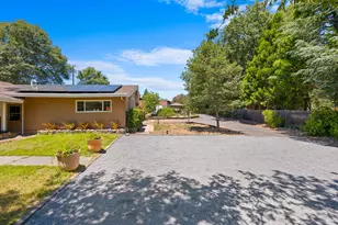 8191 Appian Way, Sebastopol, CA 95472 - Photo 35