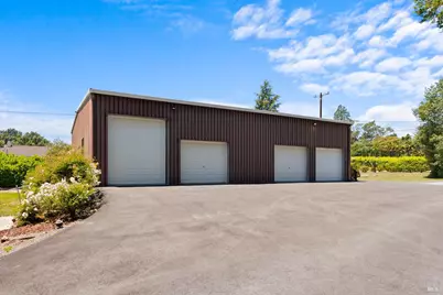 8191 Appian Way, Sebastopol, CA 95472 - Photo 3