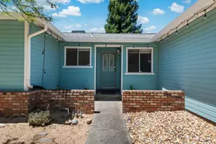 106 Northpark Dr, Vacaville, CA 95688 - Photo 5