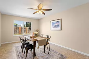 167 Quincy Ct, Vacaville, CA 95687 - Photo 3
