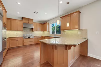 486 McAllister Drive, Benicia, CA 94510 - Photo 17