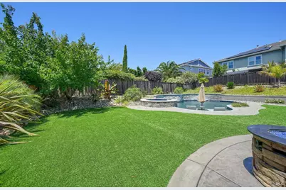 486 McAllister Drive, Benicia, CA 94510 - Photo 67