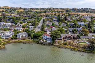 1298 W K St, Benicia, CA 94510 - Photo 47