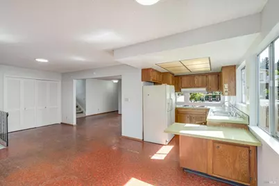 1298 W K Street, Benicia, CA 94510 - Photo 15