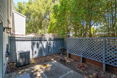 1506 Townview Avenue, Santa Rosa, CA 95405 - Photo 41