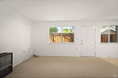 611 Hendley Street, Santa Rosa, CA 95404 - Photo 41