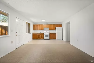 611 Hendley Street, Santa Rosa, CA 95404 - Photo 43