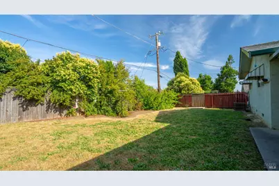 2260 Nottingham Drive, Fairfield, CA 94533 - Photo 31