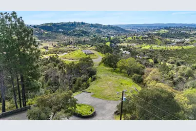 5707 Idlewood Drive, Santa Rosa, CA 95404 - Photo 5