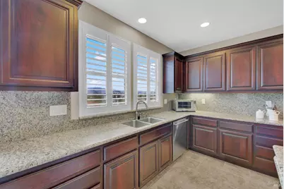 583 Via De Bella, Fairfield, CA 94534 - Photo 33