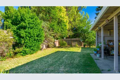 2974 Blackwell Court, Fairfield, CA 94533 - Photo 27
