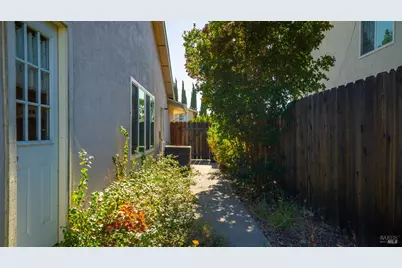 2974 Blackwell Court, Fairfield, CA 94533 - Photo 29