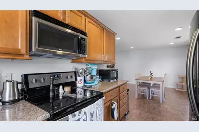 2974 Blackwell Court, Fairfield, CA 94533 - Photo 13