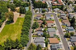 330 Summerfield Dr, Vacaville, CA 95687 - Photo 51