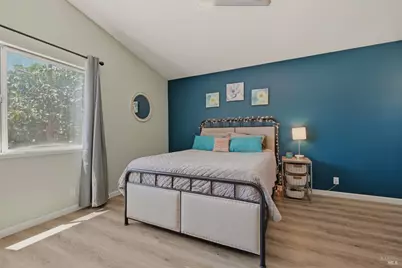 330 Summerfield Drive, Vacaville, CA 95687 - Photo 23