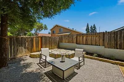 330 Summerfield Drive, Vacaville, CA 95687 - Photo 39