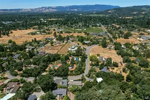 19356 Lovall Valley Ct, Sonoma, CA 95476 - Photo 33