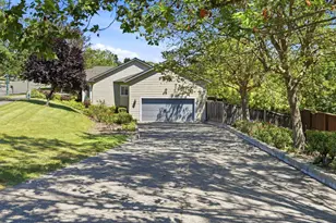 5690 Evening Way, Santa Rosa, CA 95409 - Photo 3