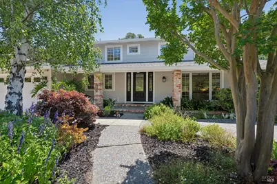 28 Castlewood Drive, San Rafael, CA 94901 - Photo 3