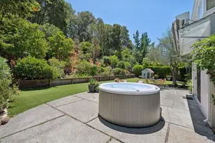 28 Castlewood Dr, San Rafael, CA 94901 - Photo 1