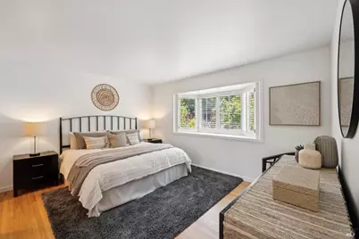 28 Castlewood Drive, San Rafael, CA 94901 - Photo 13