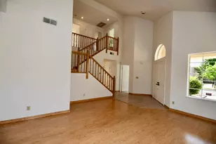 305 Mayfield Cir, Suisun City, CA 94585 - Photo 7