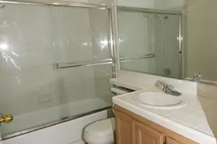 305 Mayfield Cir, Suisun City, CA 94585 - Photo 11