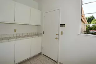 305 Mayfield Cir, Suisun City, CA 94585 - Photo 5