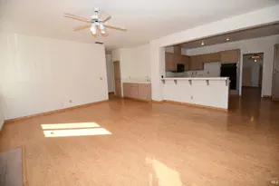 305 Mayfield Cir, Suisun City, CA 94585 - Photo 17