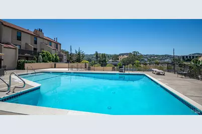 100 Marin Center Drive #5, San Rafael, CA 94903 - Photo 19