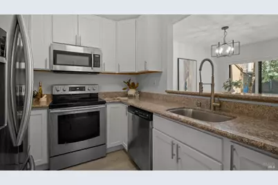100 Marin Center Drive #5, San Rafael, CA 94903 - Photo 5