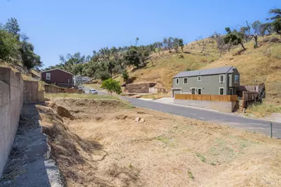 1050 Arroyo Grande Drive, Napa, CA 94558 - Photo 9