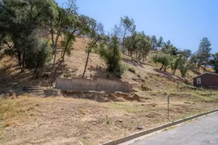 1050 Arroyo Grande Dr, Napa, CA 94558 - Photo 1