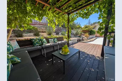 211 Hill Boulevard, Petaluma, CA 94952 - Photo 39