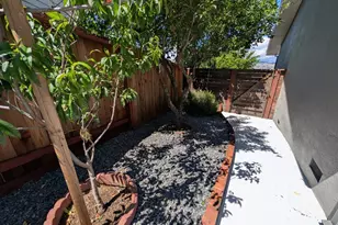 211 Hill Blvd, Petaluma, CA 94952 - Photo 37