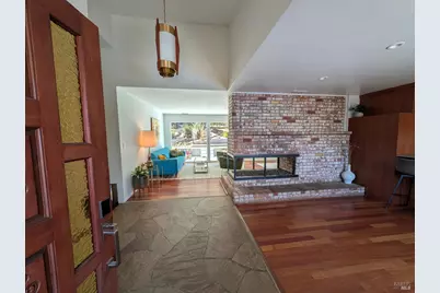 211 Hill Boulevard, Petaluma, CA 94952 - Photo 9
